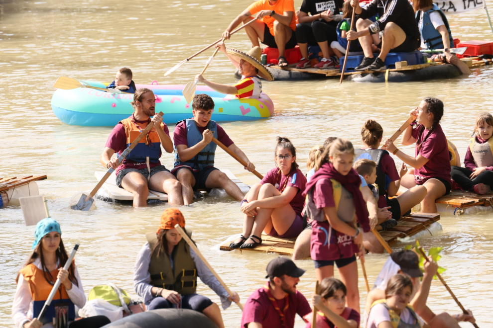 Fotos de la Bajada del Canal Zaragoza 2022