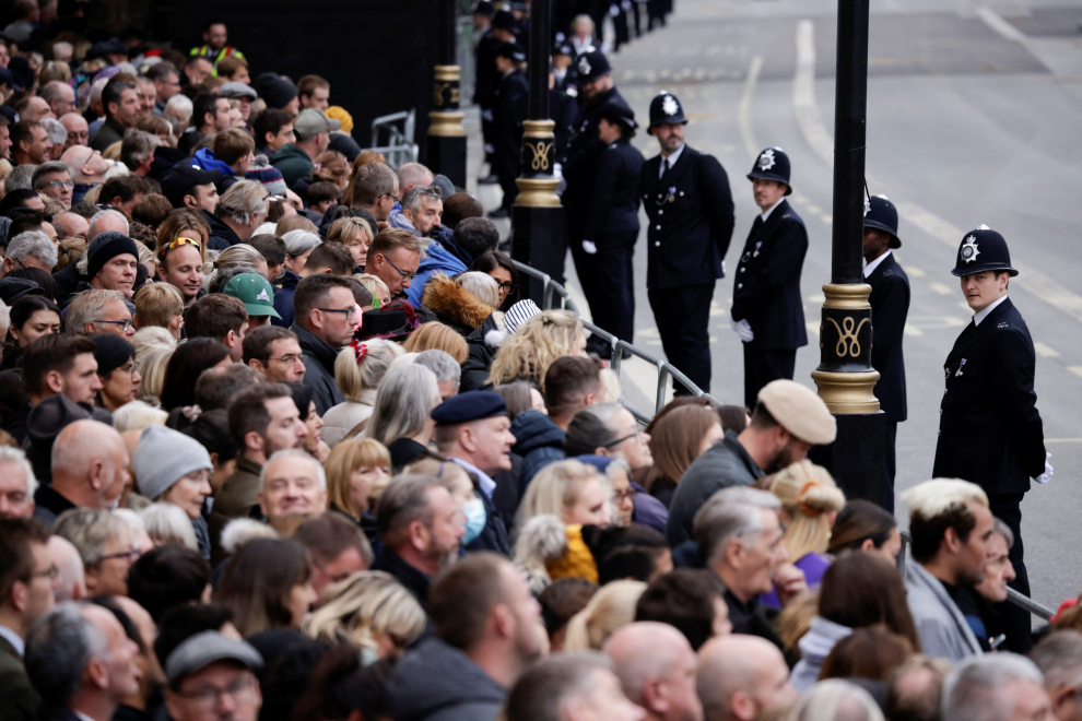 Fotos Del Funeral, El Cortejo Y El Entierro De Isabel II En Londres ...