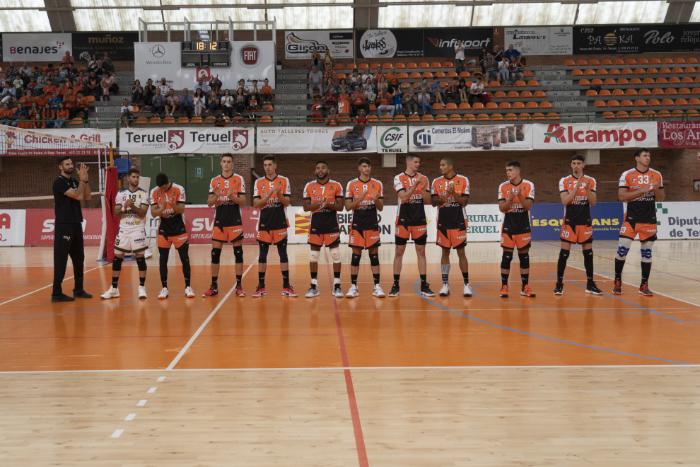 Partido de presentación del Pamesa Voleibol Teruel ante el Caja Duero Soria