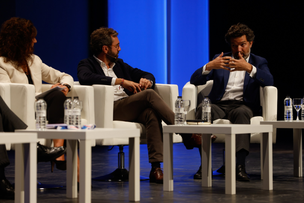 Mesa redonda del Congreso Mundial de Medios de WAN-IFRA en Zaragoza, con participación Íñigo de Yarza
