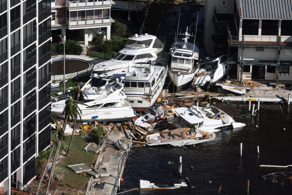 An aerial view of boats crashed in a harbor after Hurricane Ian caused widespread destruction in Fort Myers Beach, Florida, U.S., September 29, 2022. REUTERS/Shannon Stapleton STORM-IAN/FLORIDA