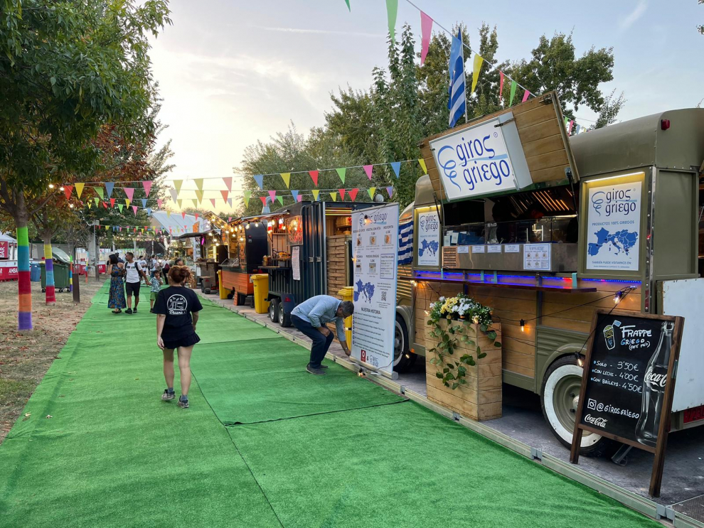 Apertura del Festival de Ebro Food Trucks de las fiestas del Pilar 2022.