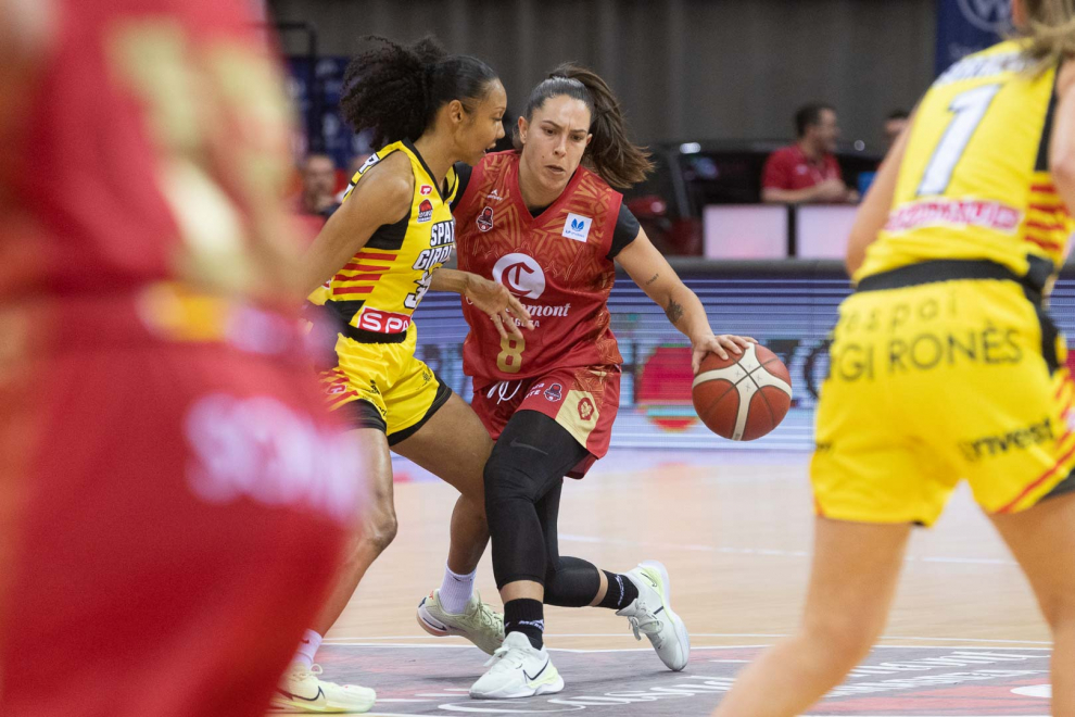 Partido Casademont Femenino-Girona en el pabellón Príncipe Felipe.