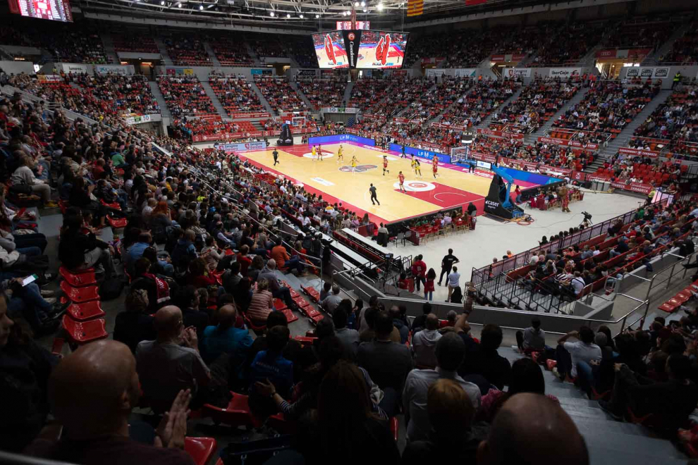 Partido Casademont Femenino-Girona en el pabellón Príncipe Felipe.
