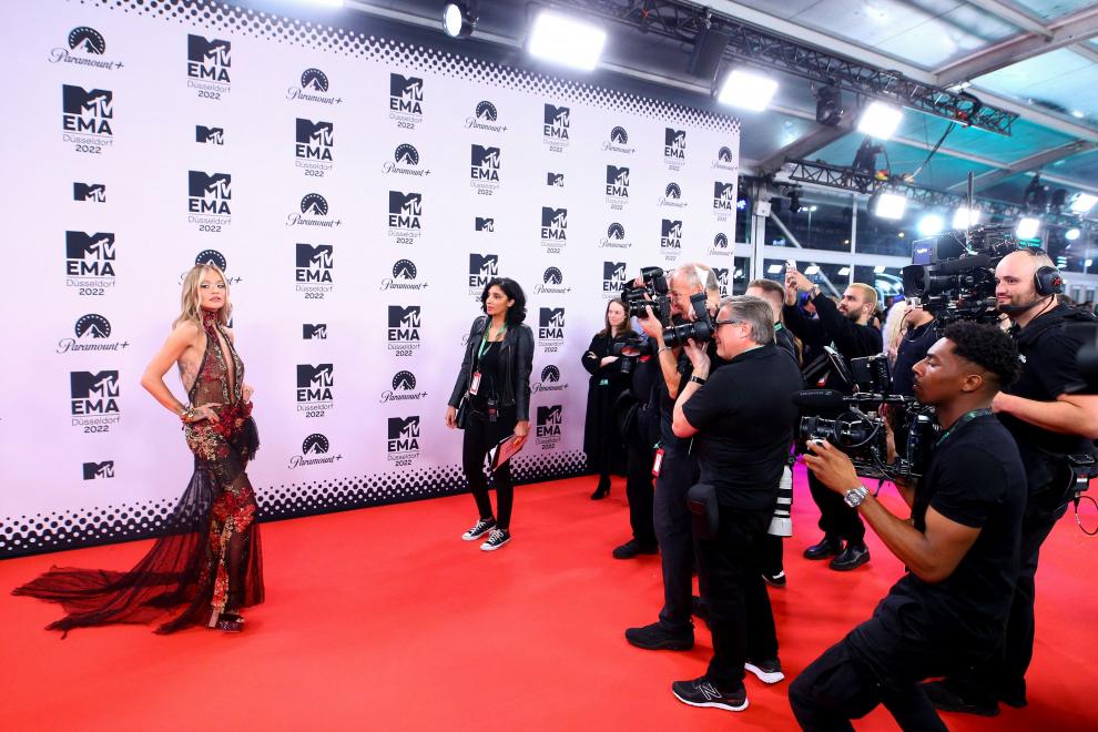 Los looks más llamativos de los Europe Music Awards (EMAs) 2022 | Imágenes