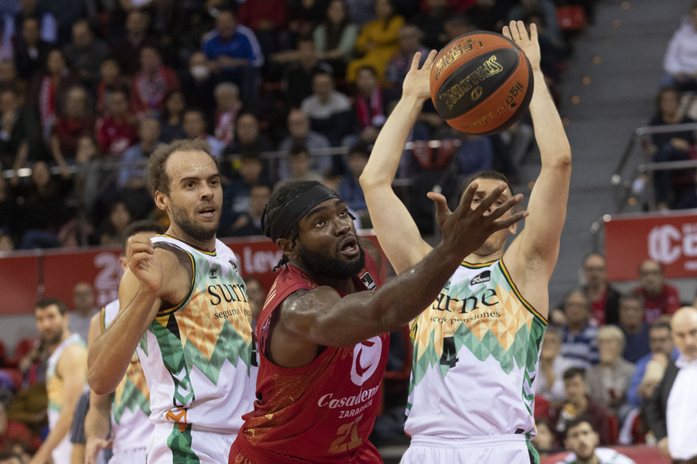 Partido del Casademont Zaragoza contra el Bilbao Basket