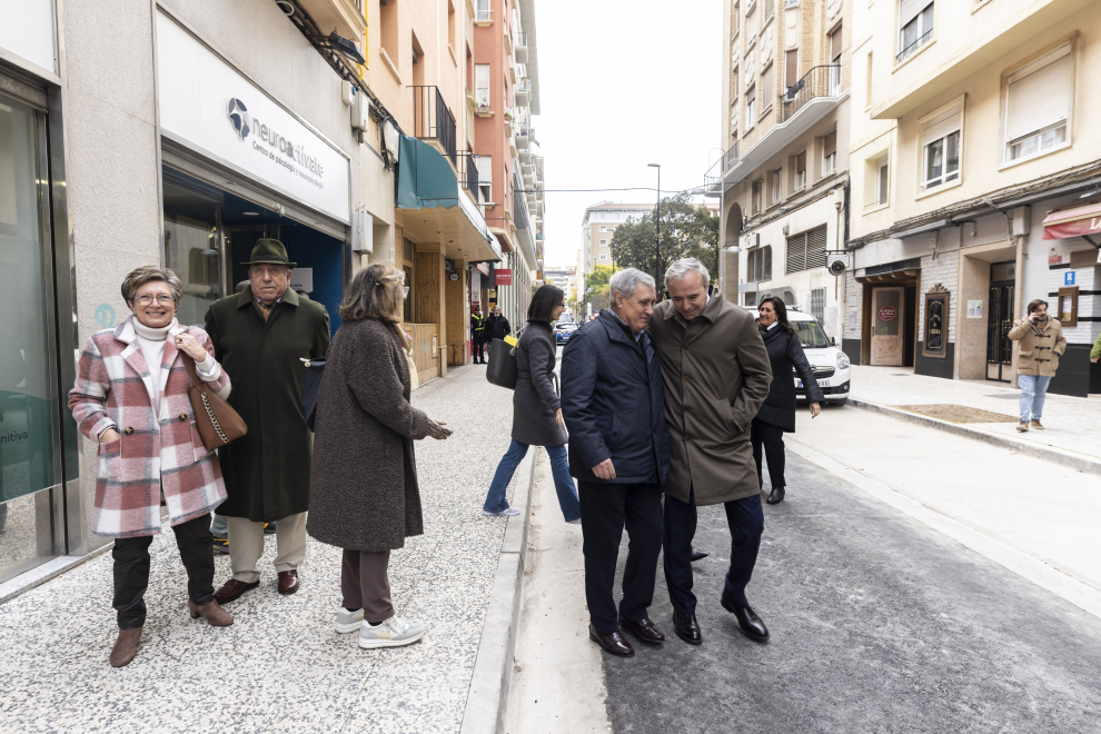 Fotos de la inauguración de la reforma de la calle Latasa de Zaragoza tras las obras