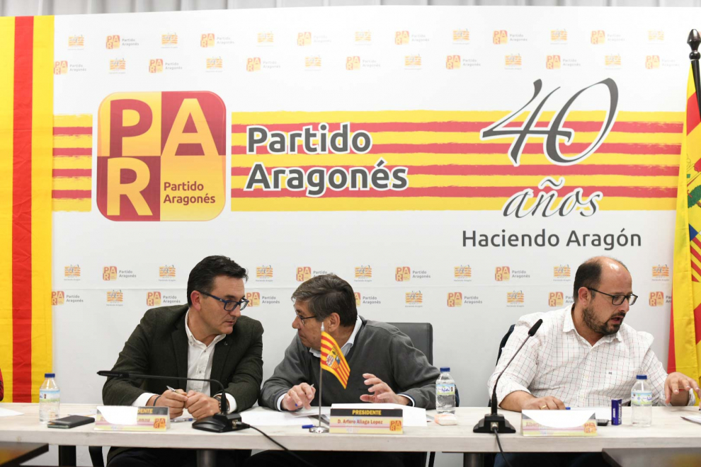 Reunión de la comisión ejecutiva del PAR en su sede de la calle Tarragona de Zaragoza