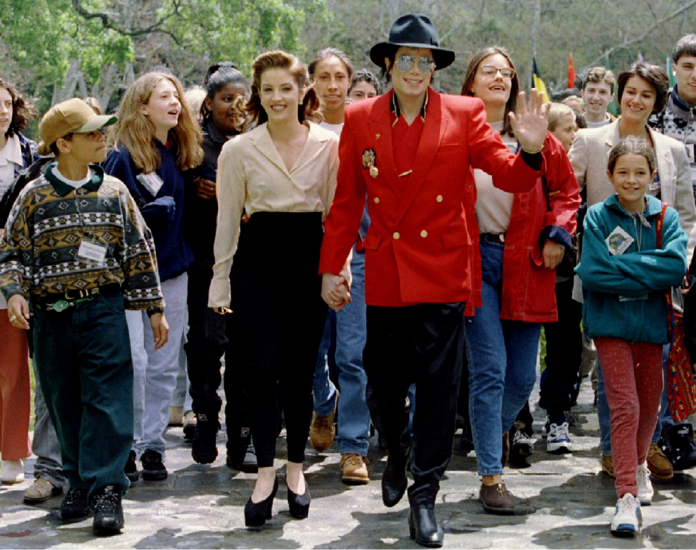 Lisa Marie Presley junto a su exmarido Michael Jackson.