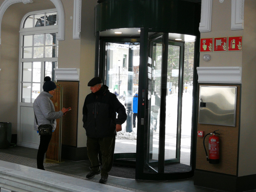 La estación de Canfranc renace reconvertida en hotel
