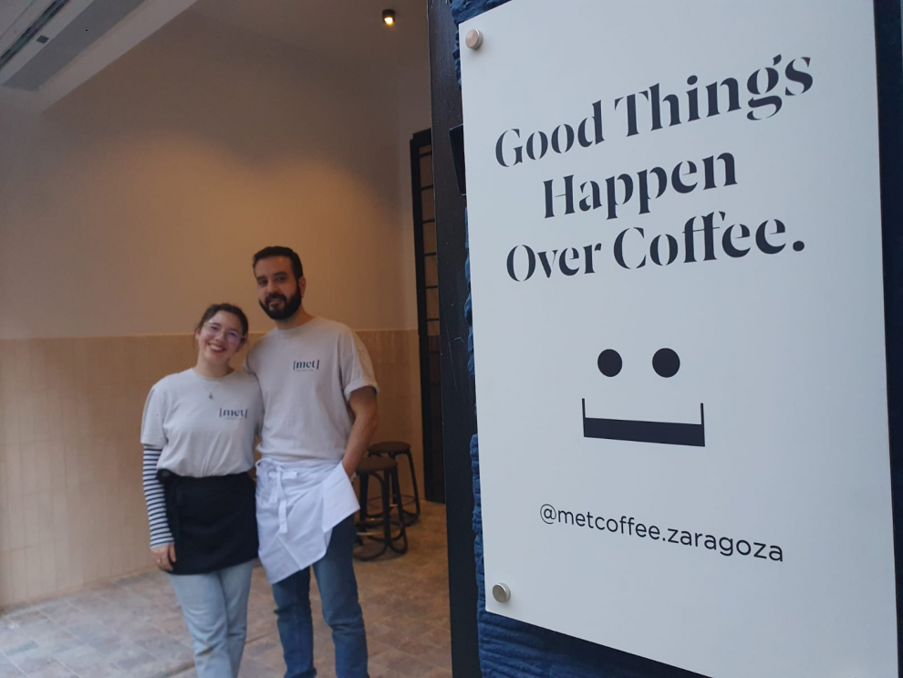 Elena García y Diego Bernad abren en Zaragoza la cafetería Met Coffee