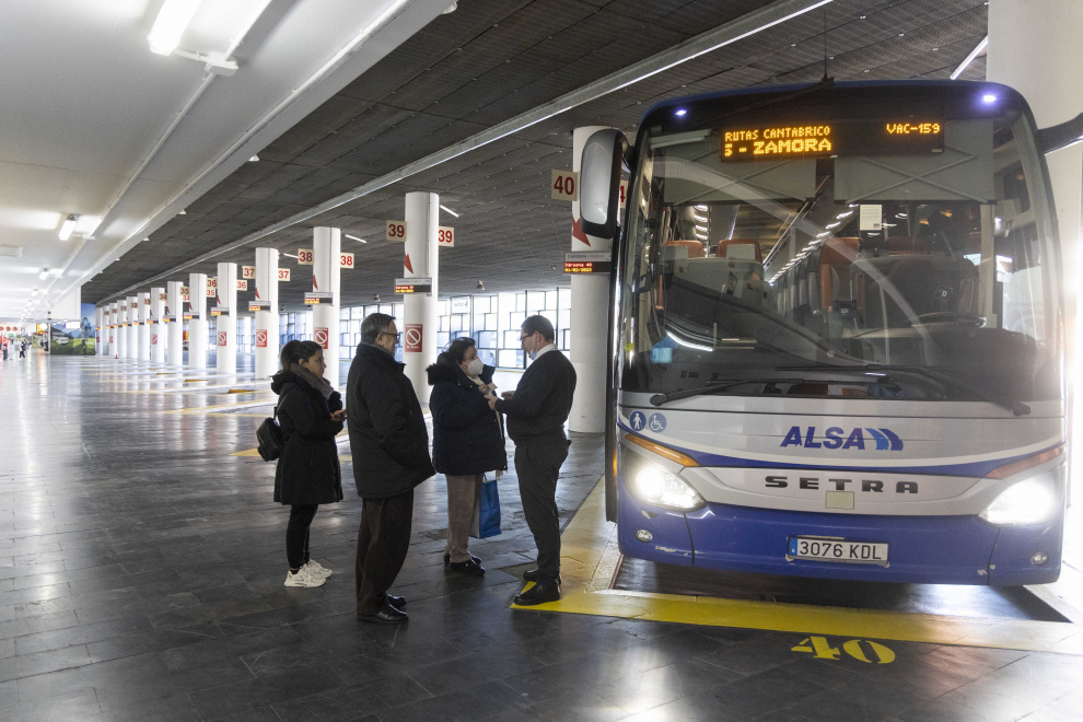 Primer día de gratuidad total de algunos viajes en autobús