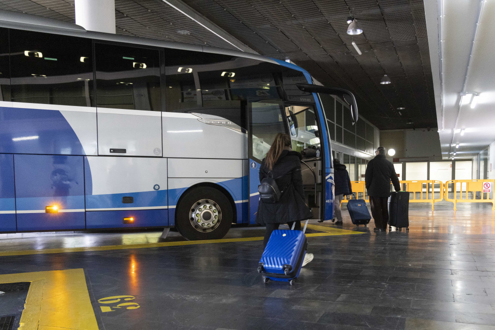 Primer día de gratuidad total de algunos viajes en autobús