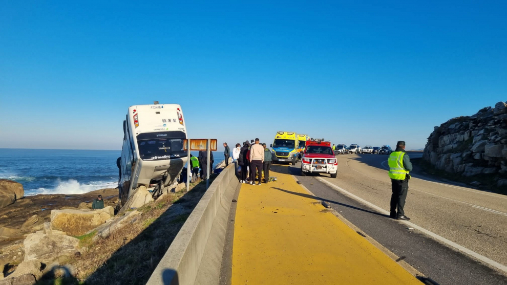 Accidente de un minibús en Baiona