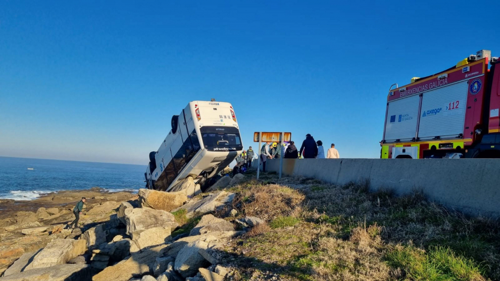 Accidente de un minibús en Baiona