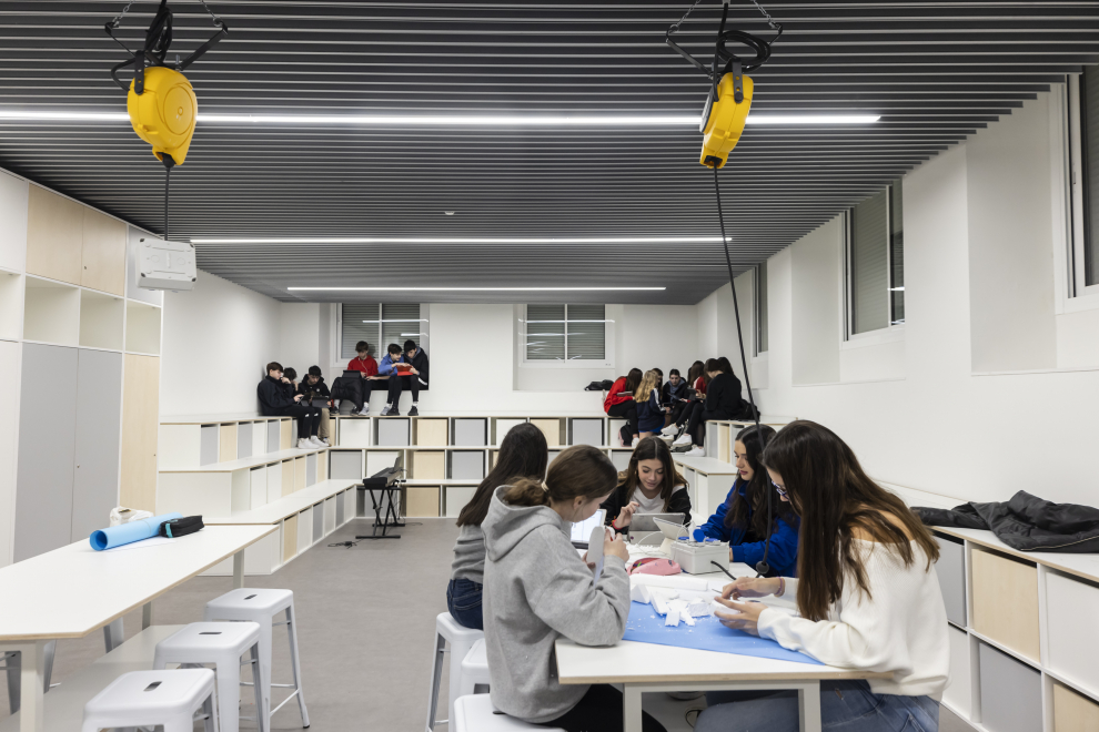 El colegio celebra los 325 años de la llegada de las primeras religiosas de la Compañía de María a la ciudad de Zaragoza.