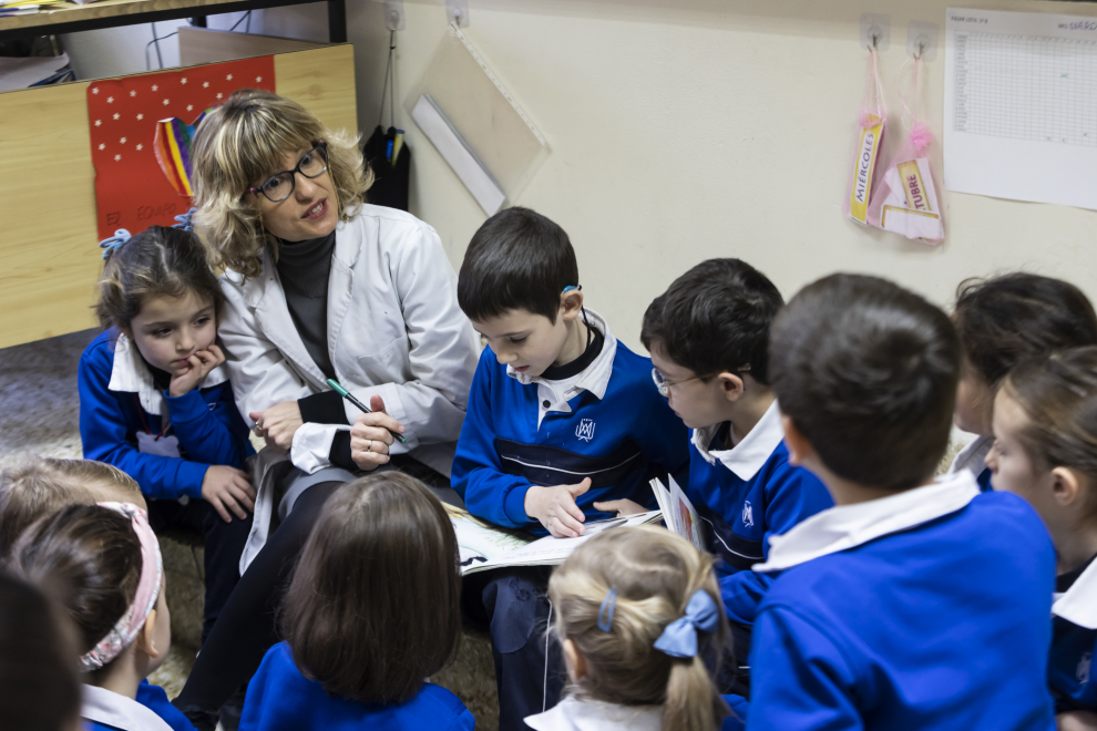 El colegio celebra los 325 años de la llegada de las primeras religiosas de la Compañía de María a la ciudad de Zaragoza.