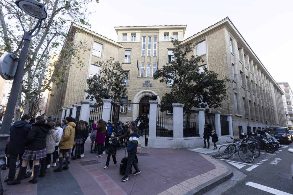 El colegio celebra los 325 años de la llegada de las primeras religiosas de la Compañía de María a la ciudad de Zaragoza.