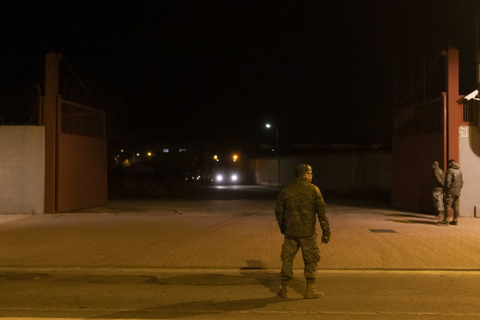 Fotos De Un Tanque Leopard Saliendo Del Cuartel De Casetas Zaragoza