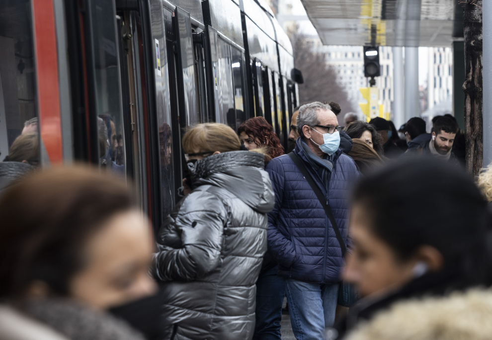 Fotos Del Fin De La Obligatoriedad De La Mascarilla En El Transporte Público 3391