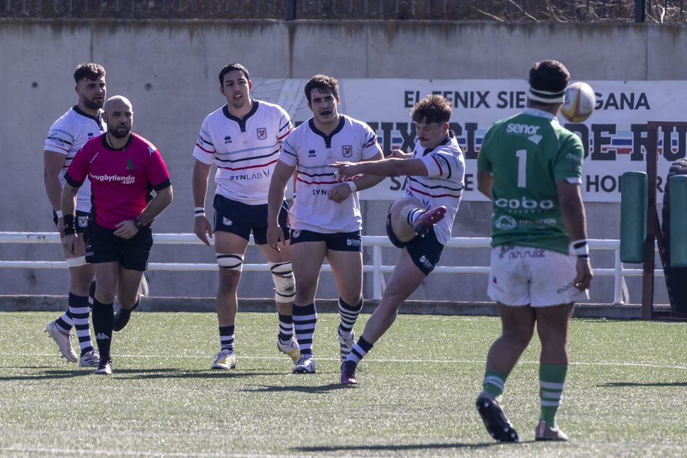 El partido de rugby del Fénix, en el CDM David Cañada, ha contado con un gran ambiente este domingo.