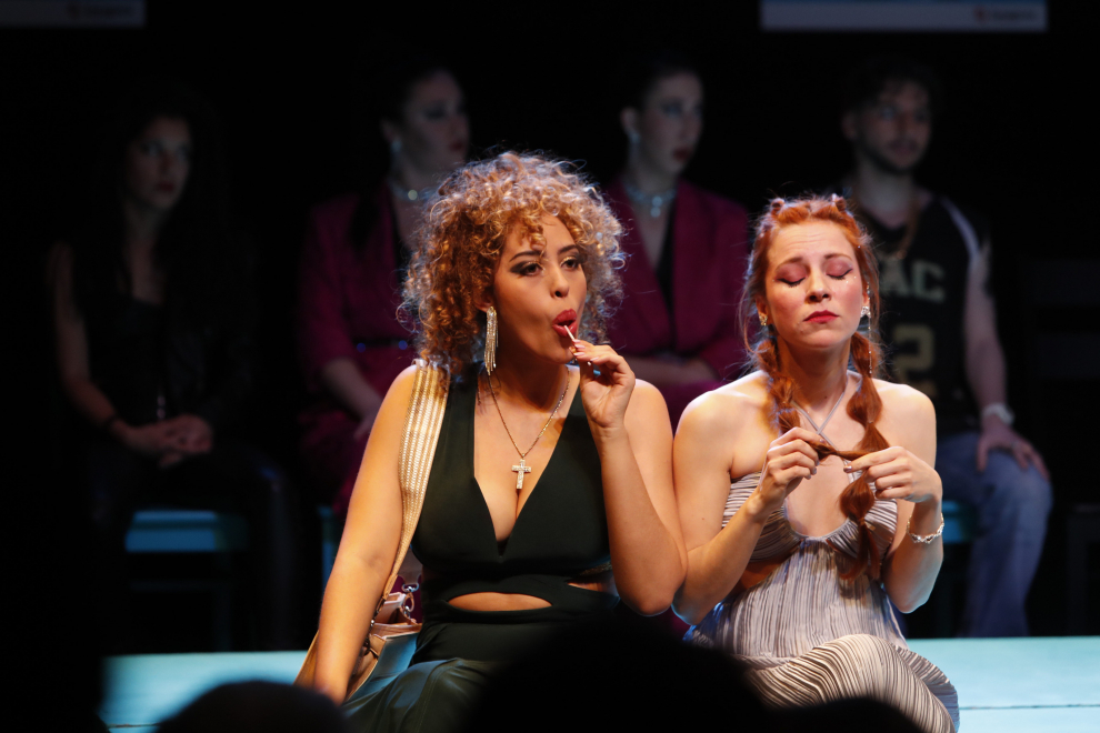 Estreno de la obra 'La dama boba', por los alumnos de la Escuela Municipal de Teatro de Zaragoza.