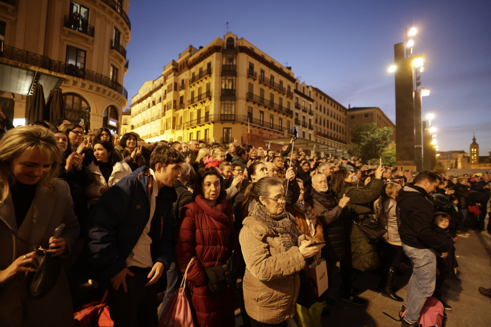 Flashmob jotero por Aspanoa en la plaza del Pilar con motivo de los actos del Día contra el Cáncer Infantil