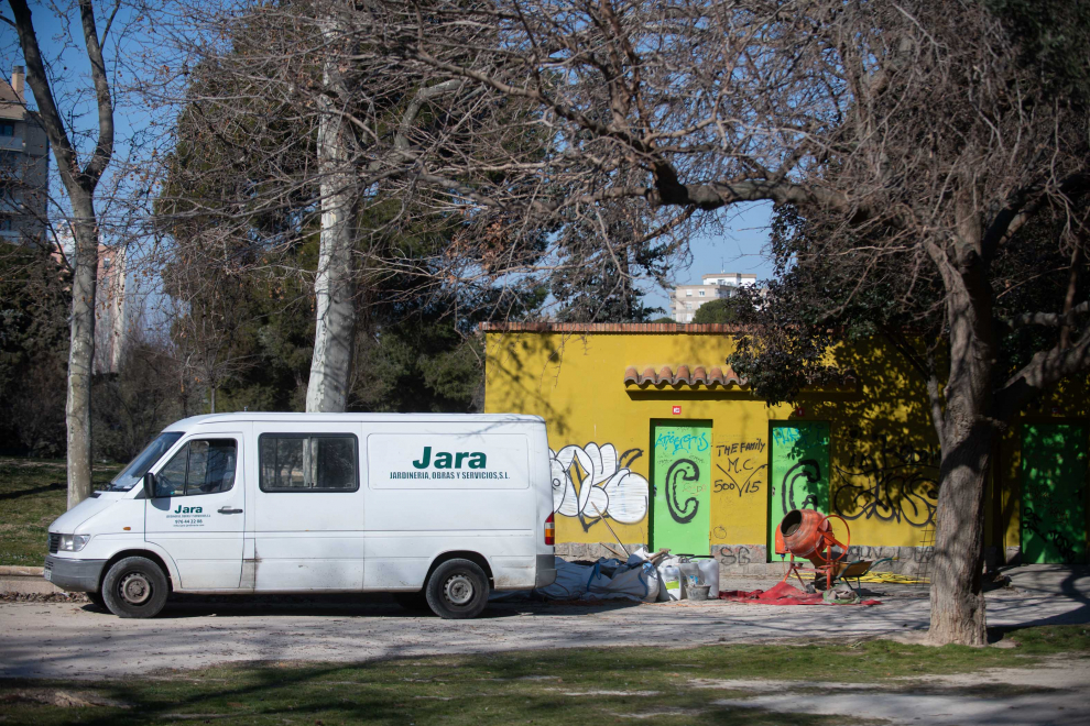 Preparativos de la cincomarzada en el Parque Tío Jorge de Zaragoza.