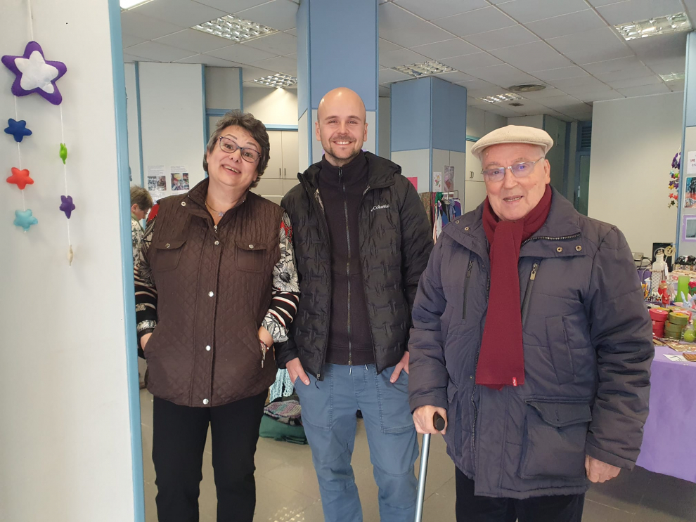 Ambiente del Mercadillo Solidario Estelar en Zaragoza