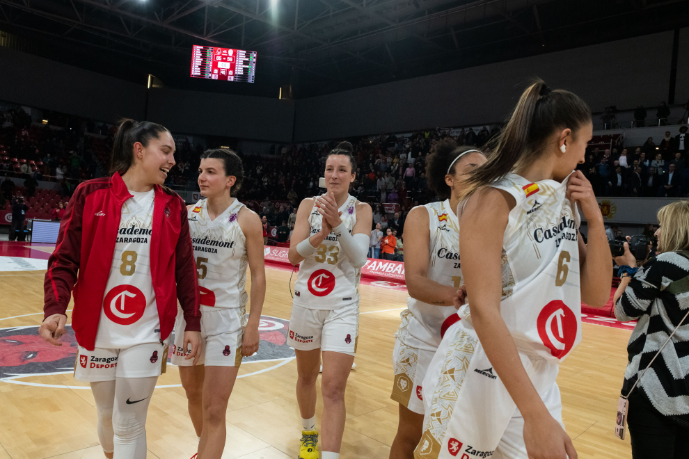 Foto del partido Casademont Zaragoza-Villeneuve, de la Eurocup Women, en el pabellón Príncipe Felipe