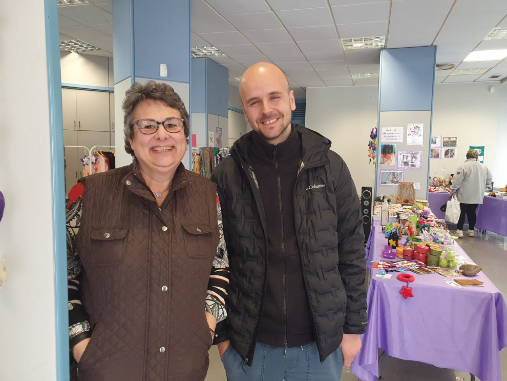 Pilar Guallart y Pablo Lafuente, en el Mercadillo Solidario Estelar en Zaragoza