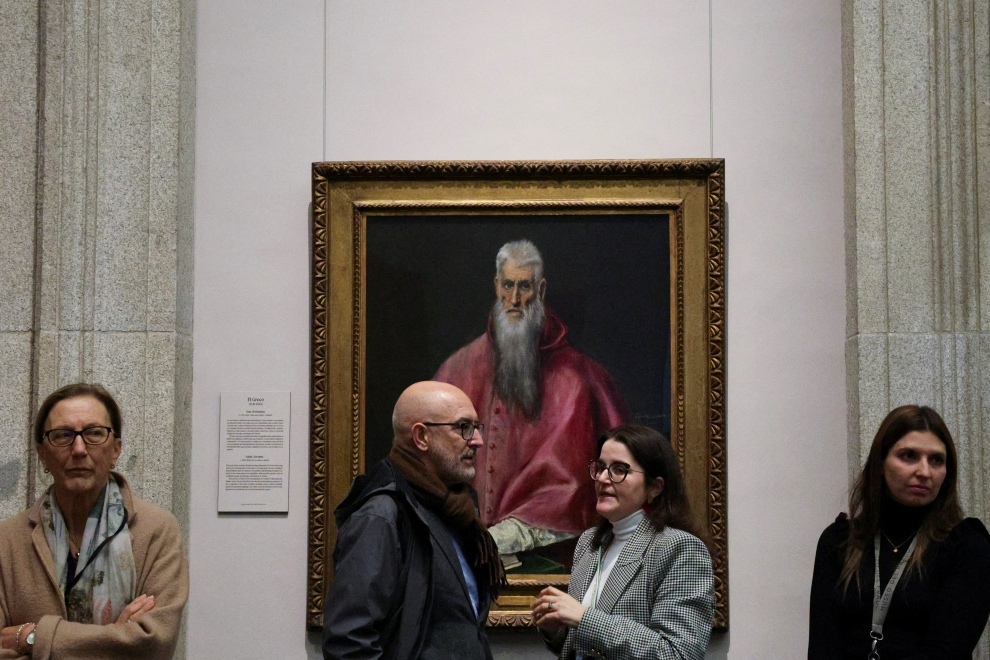 Visitors attend the opening of an exhibit with paintings, some never seen in contemporary Spain, by Spanish authors Velazquez, Goya, Murillo and El Greco, borrowed for a temporary exhibition at Madrid's El Prado after the museum reached an agreement with New York's Frick Collection, in Madrid, Spain, March 6, 2023. REUTERS/Violeta Santos Moura SPAIN-ART/FRICK