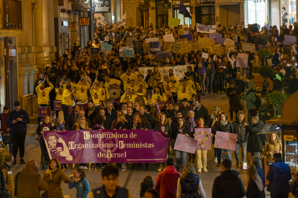 Manifestacion del dia de la mujer 8M en Teruel. foto Antonio garcia_bykofoto_4. 08_03_23[[[FOTOGRAFOS]]]