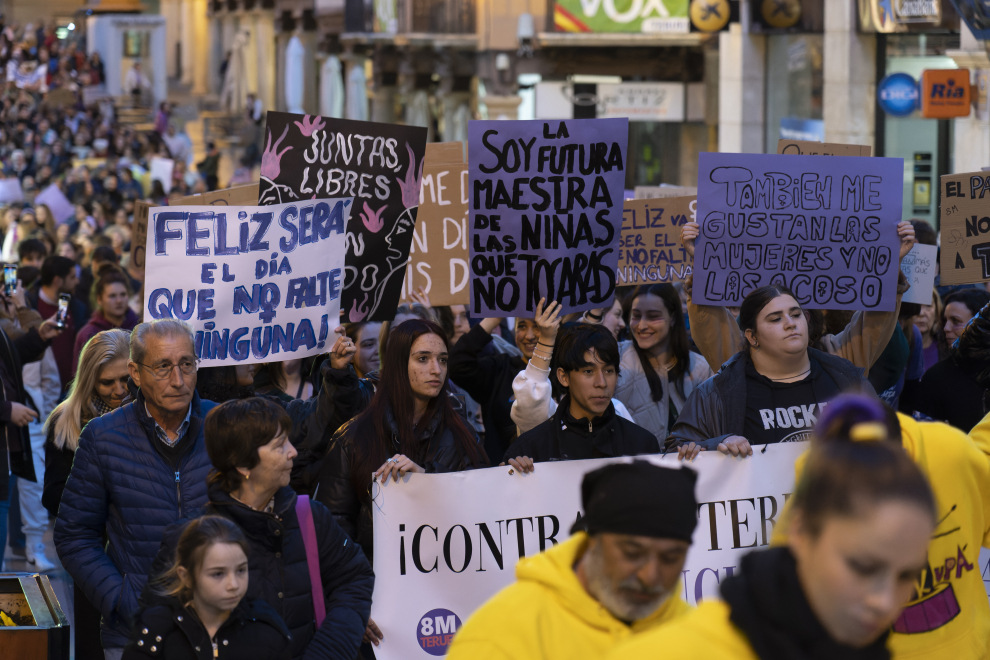 Manifestacion del dia de la mujer 8M en Teruel. foto Antonio garcia_bykofoto_2. 08_03_23[[[FOTOGRAFOS]]]