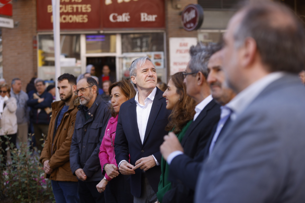 La Avenida Navarra estrena reforma convertida en
un paseo con amplias zonas verdes y espacios de
encuentro