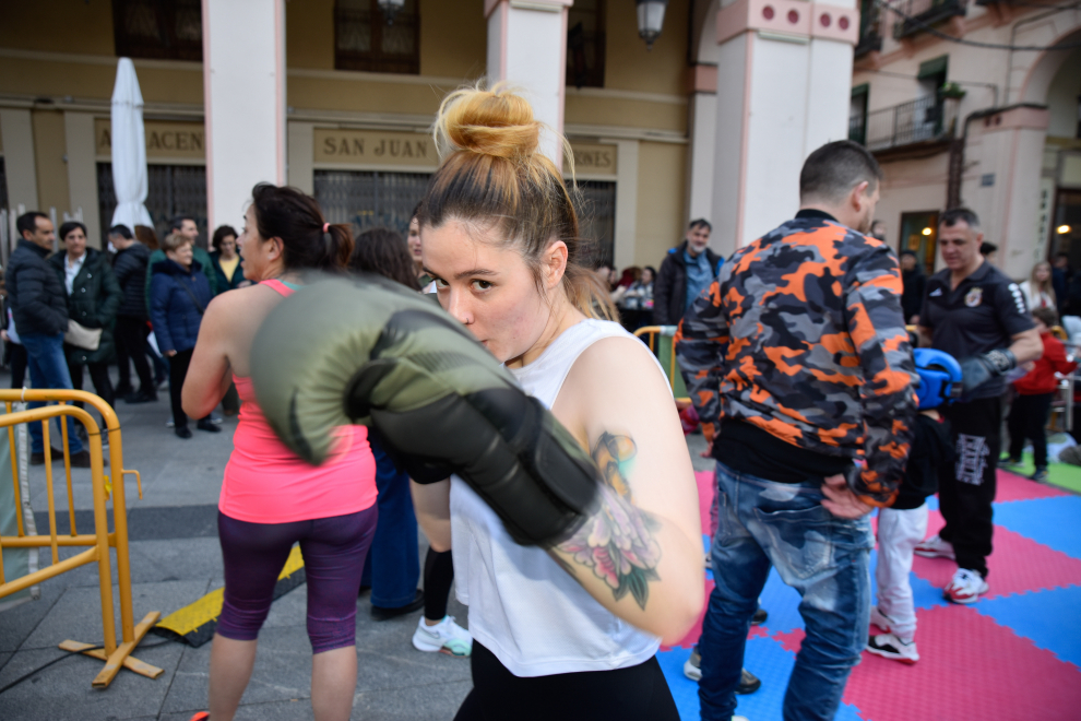 Multitudinaria jornada en la fiesta del deporte femenino