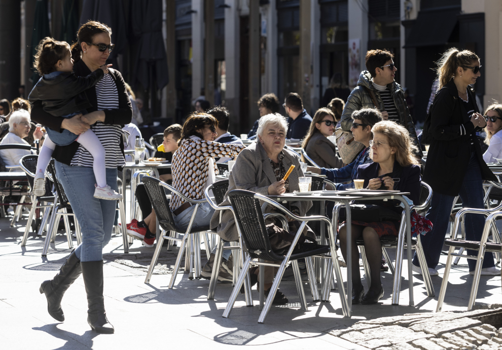 Las máximas para este domingo se sitúan en torno a los 25 gados en la capital aragonesa.