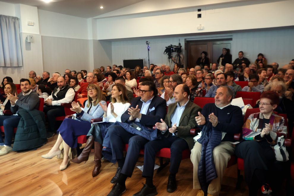 El evento, celebrado en la Casa de la Cultura Antonio Durán Gudiol. presentó un lleno total.