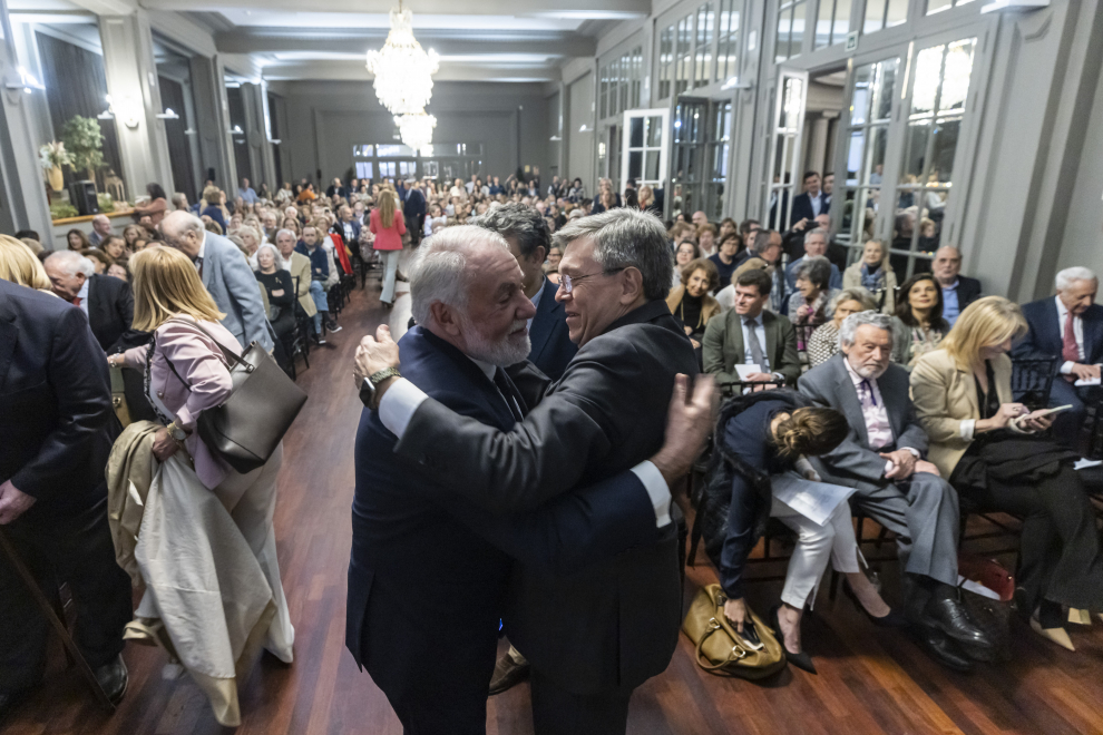 Presentación de la alternativa cultural NEOS
