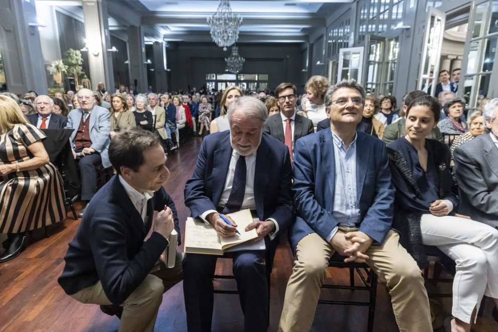 Presentación de la alternativa cultural NEOS