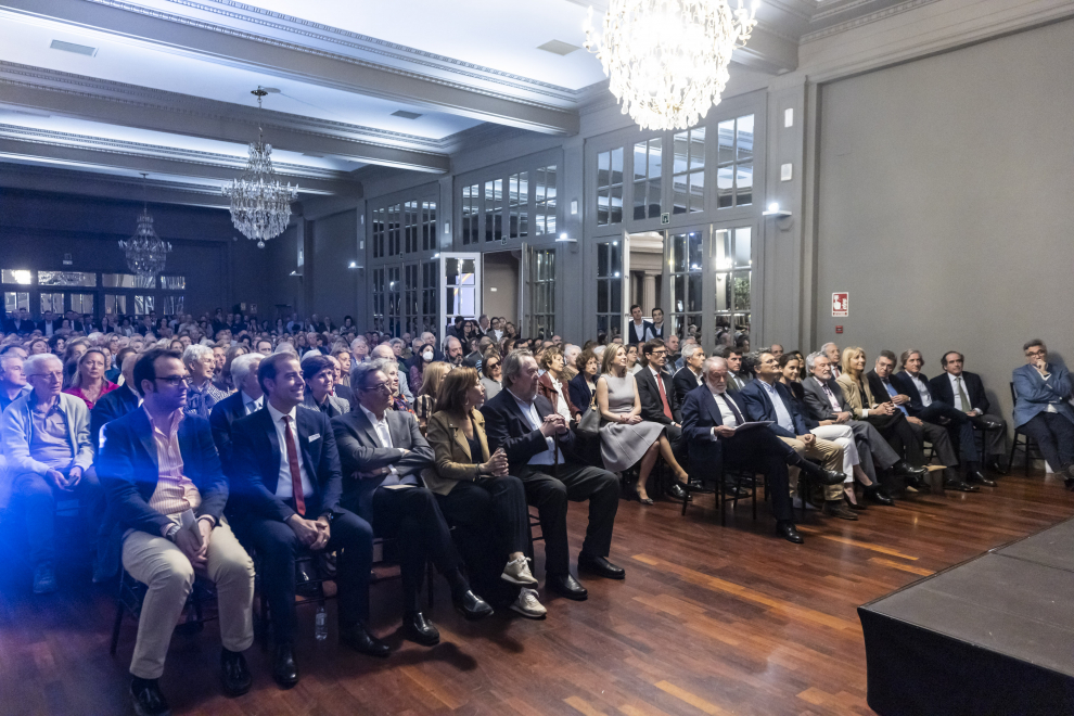 Presentación de la alternativa cultural NEOS