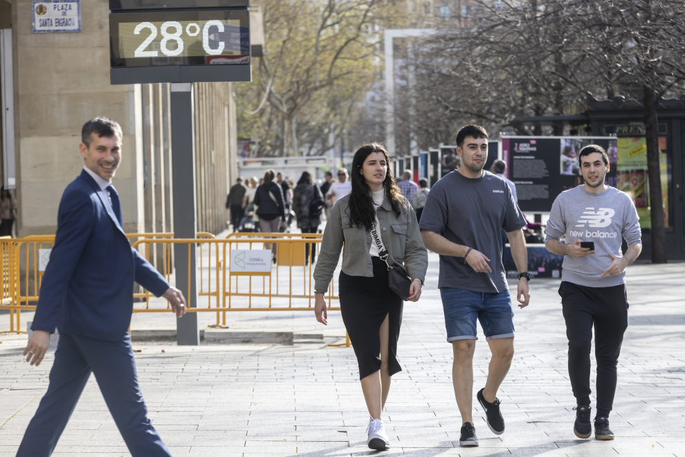Zaragoza roza los 30ºC en los primeros días de la primavera