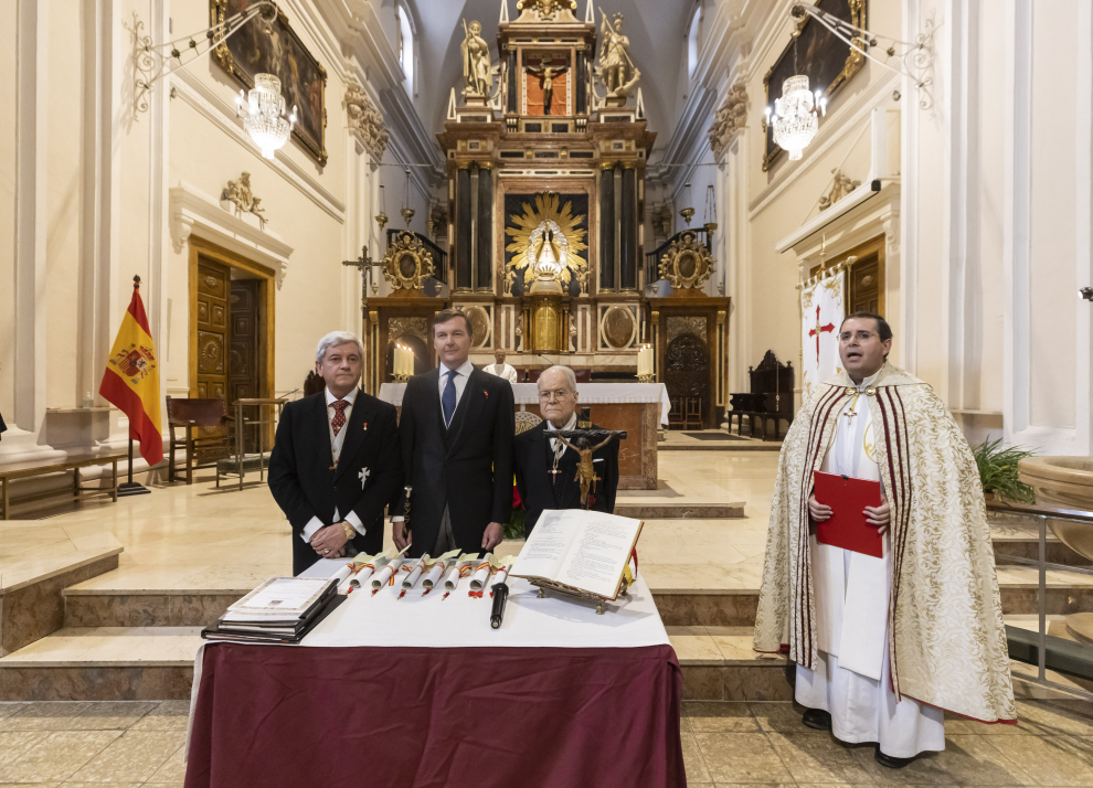 Ceremonia de ingreso de nuevos caballeros y damas en la Cofradía de Nobles de Nuestra Señora del Portillo