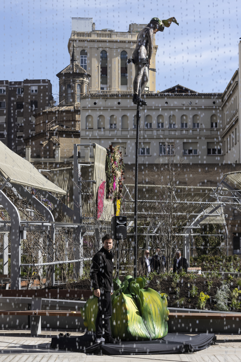 Fotos de la nueva plaza de Salamero de Zaragoza. Imágenes
