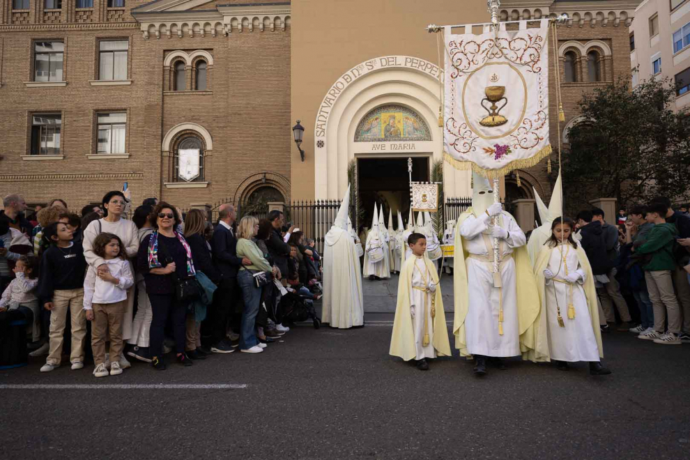 Procesión titular de la Eucaristía en Zaragoza.