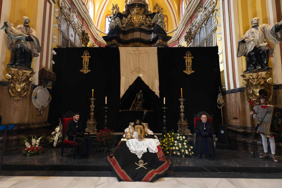Fotos de la procesión de las Esclavas el Sábado Santo en Zaragoza