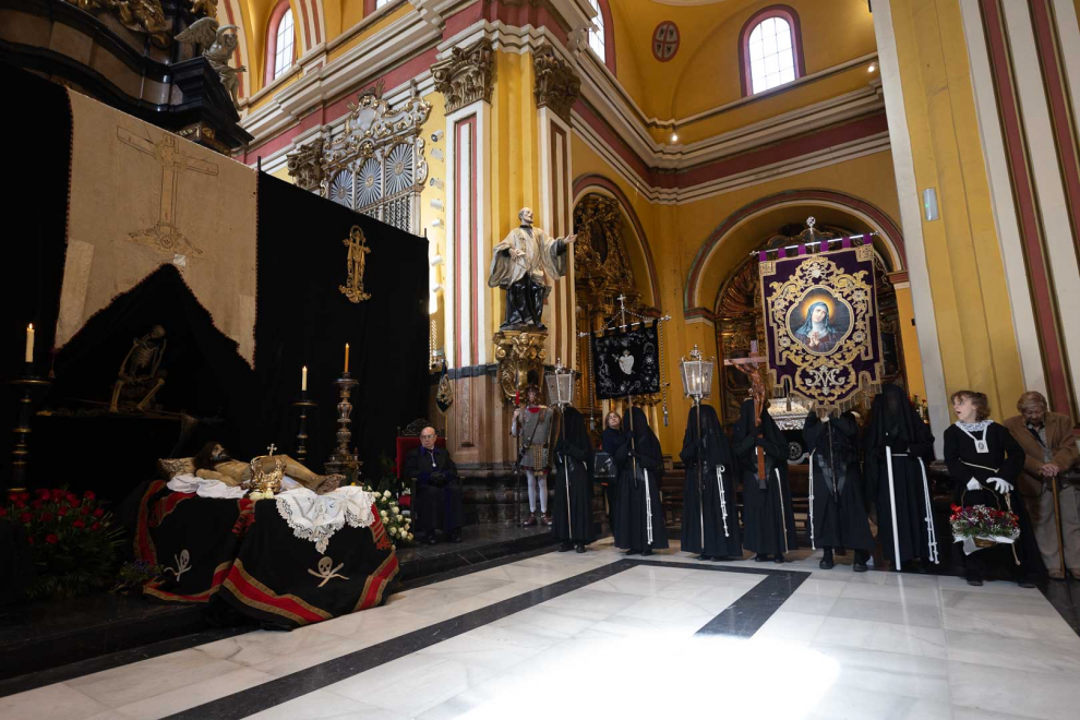 Fotos de la procesión de las Esclavas el Sábado Santo en Zaragoza