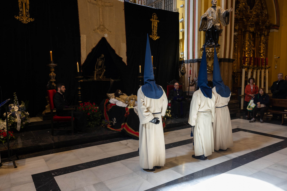 Fotos de la procesión de las Esclavas el Sábado Santo en Zaragoza