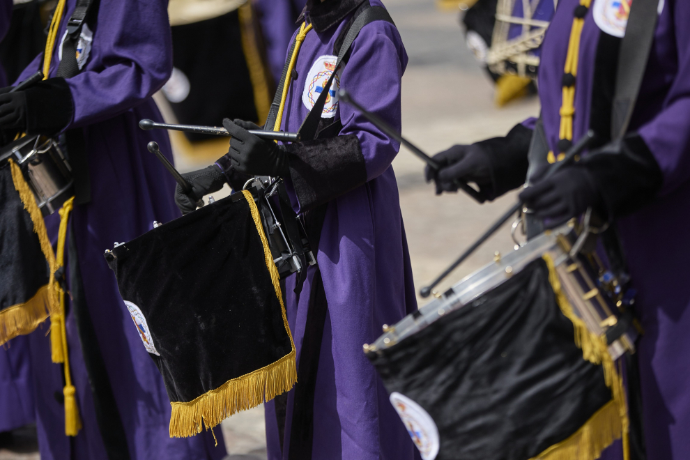 Los tambores de Semana Santa hermanan Zaragoza y Madrid