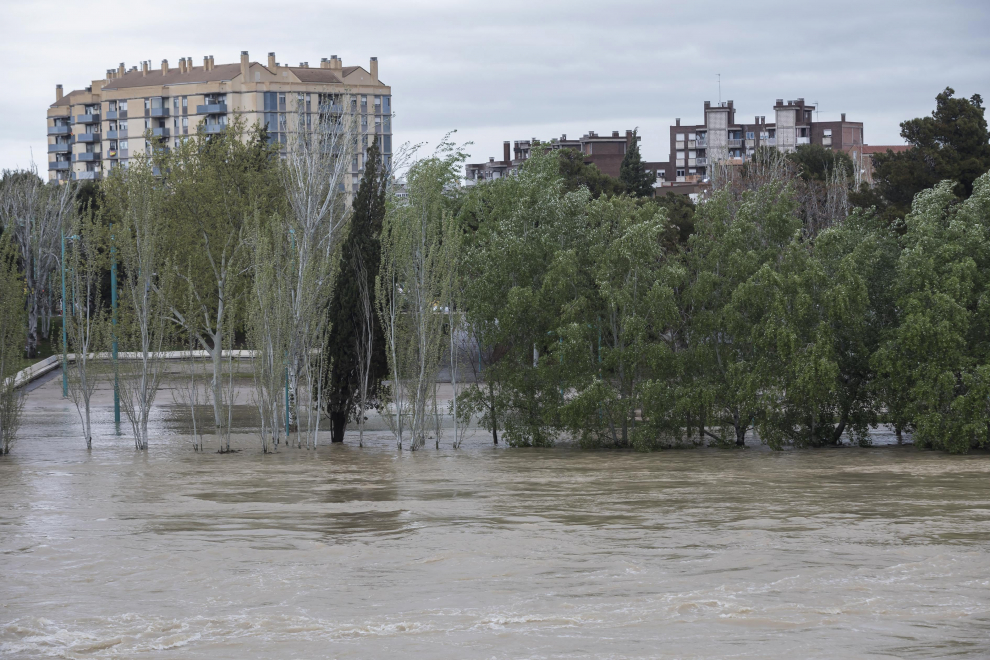 Fotos De La Crecida Del Ebro En Abril De